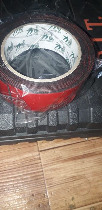 Продам скотч 2 вида