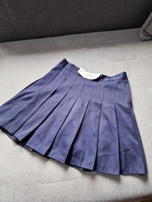 Продам школьные вещи на девочку