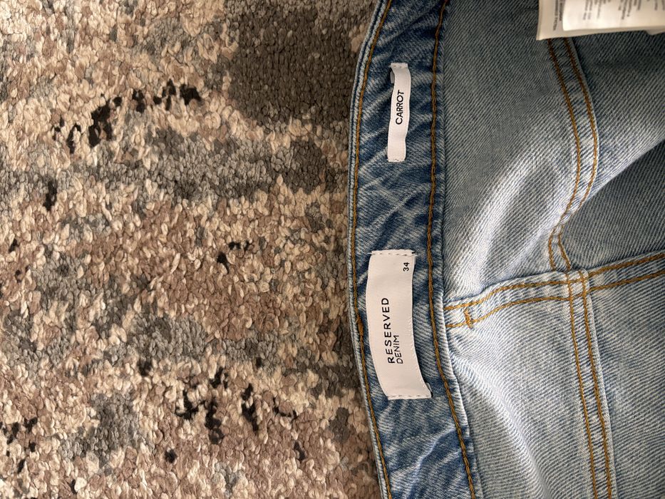 Blugi Reserved Carrot Cut Noi