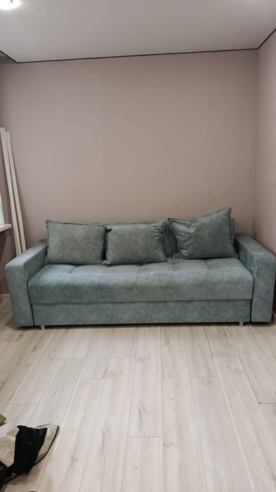 Диван в хорошем состоянии, самовывоз