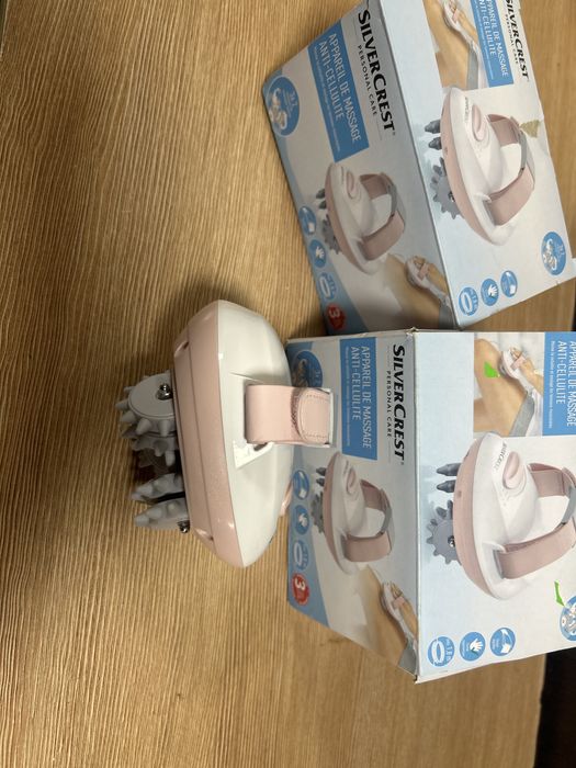 Два броя масажори Силверкрест