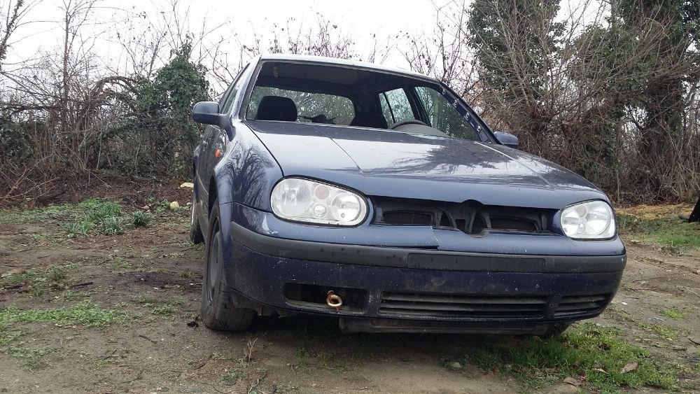 Volkswagen Golf -4 1.9sdi 2000g/ Фолксваген Голф-4 1.9 СДИ 2000г на-