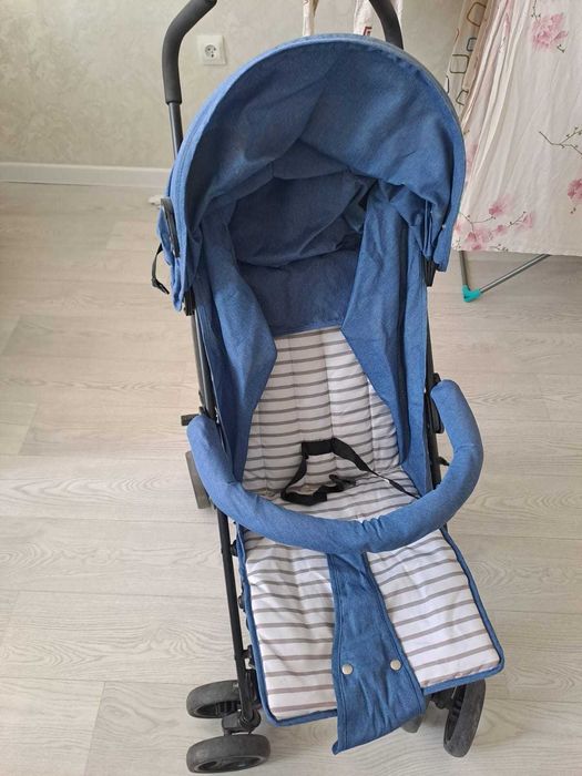 Коляска сатылады. Жазға арналған, жеңіл, тап-таза, көп қолданылмаған.