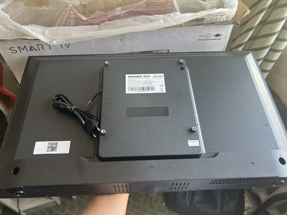 Продаётся Smart TV Premier 32”PRM700S”