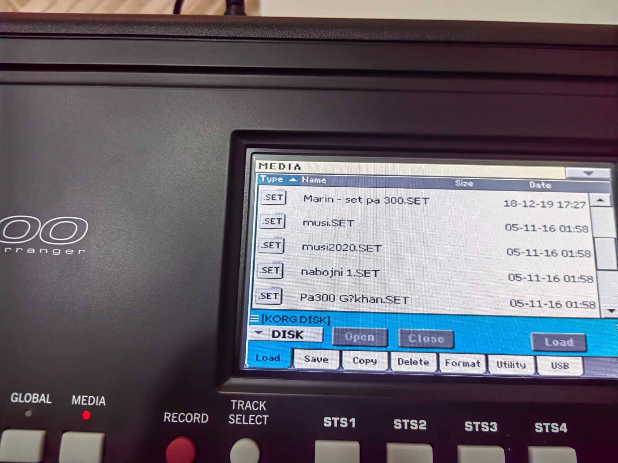 Корг па 300 korg pa 300