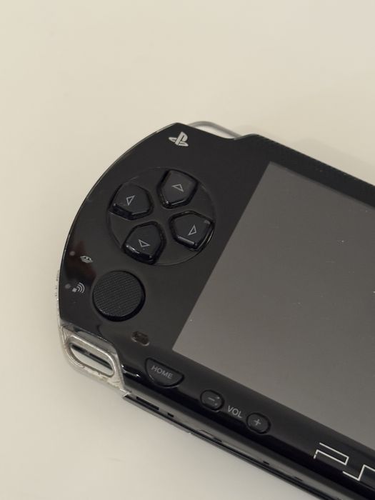 Sony Playstation Portable PSP 1004 portabil defect