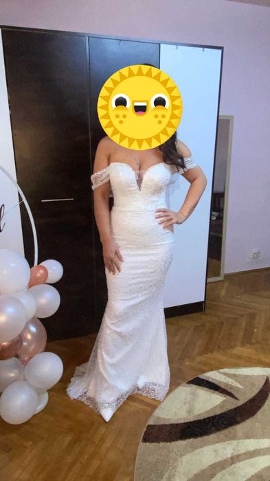 Rochie de mireasa si voal