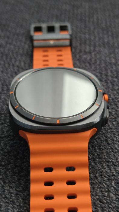 Vând Samsung Galaxy Watch Ultra (fără LTE)