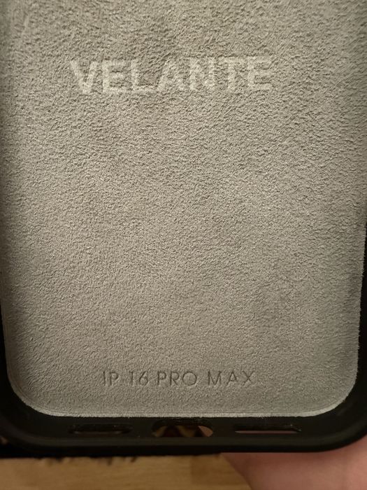 Husa Velante iPhone 16 pro max piele