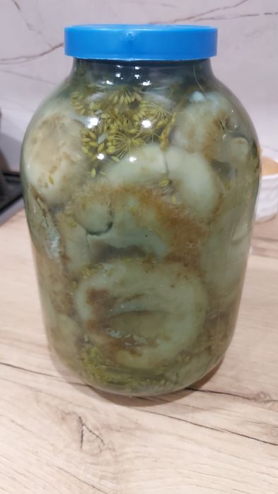 Продам грузди солёные