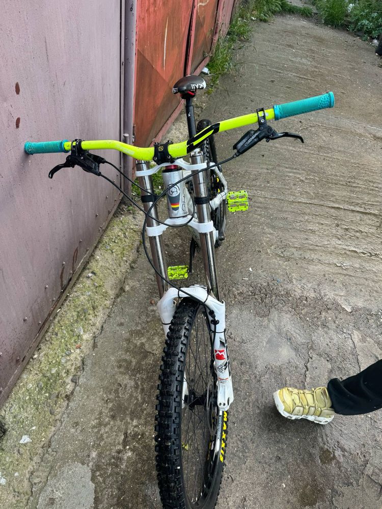 Vand bicicleta ghost