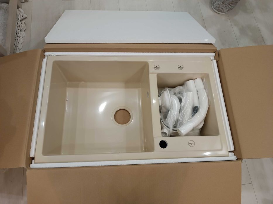 Kухненска Mивка от Полимермрамор - чисто нова