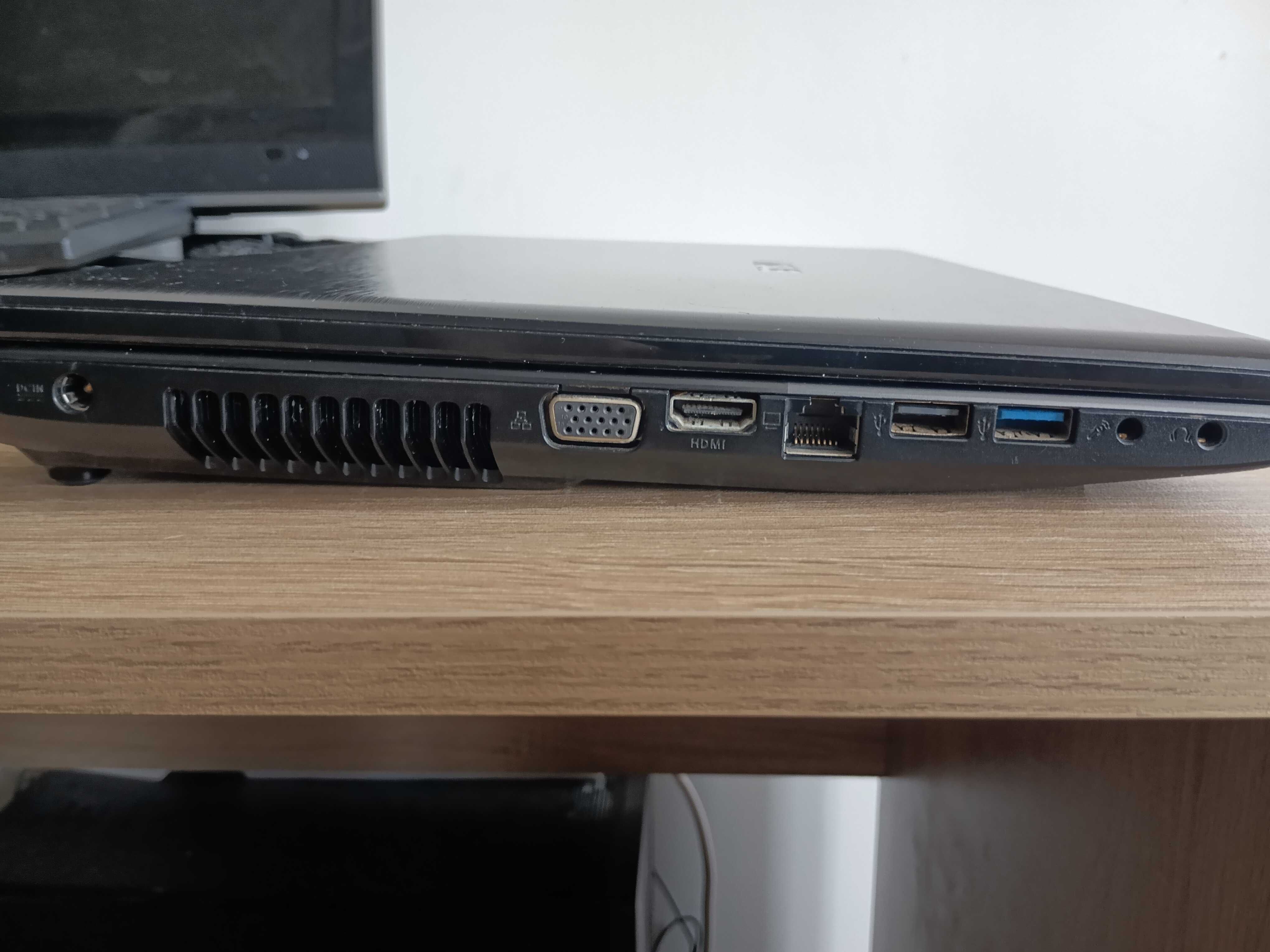 Лаптоп Asus X55V