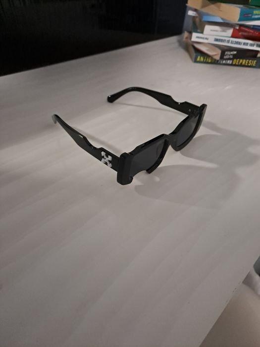 Ochelari off white