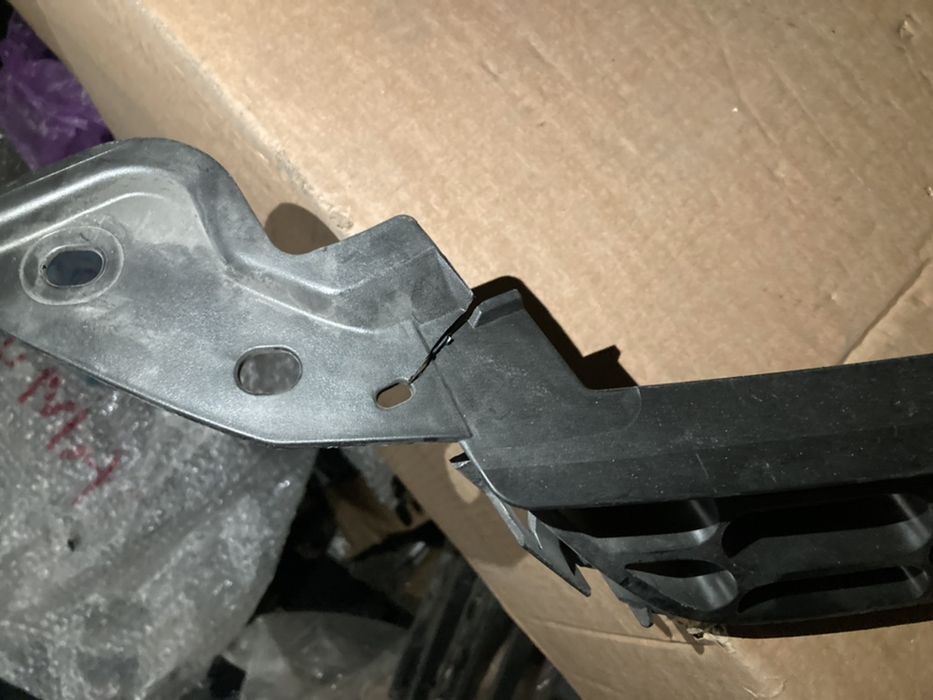 Grila Mazda CX-7 2007 - 2012 grila proiector bara fata grila centrala