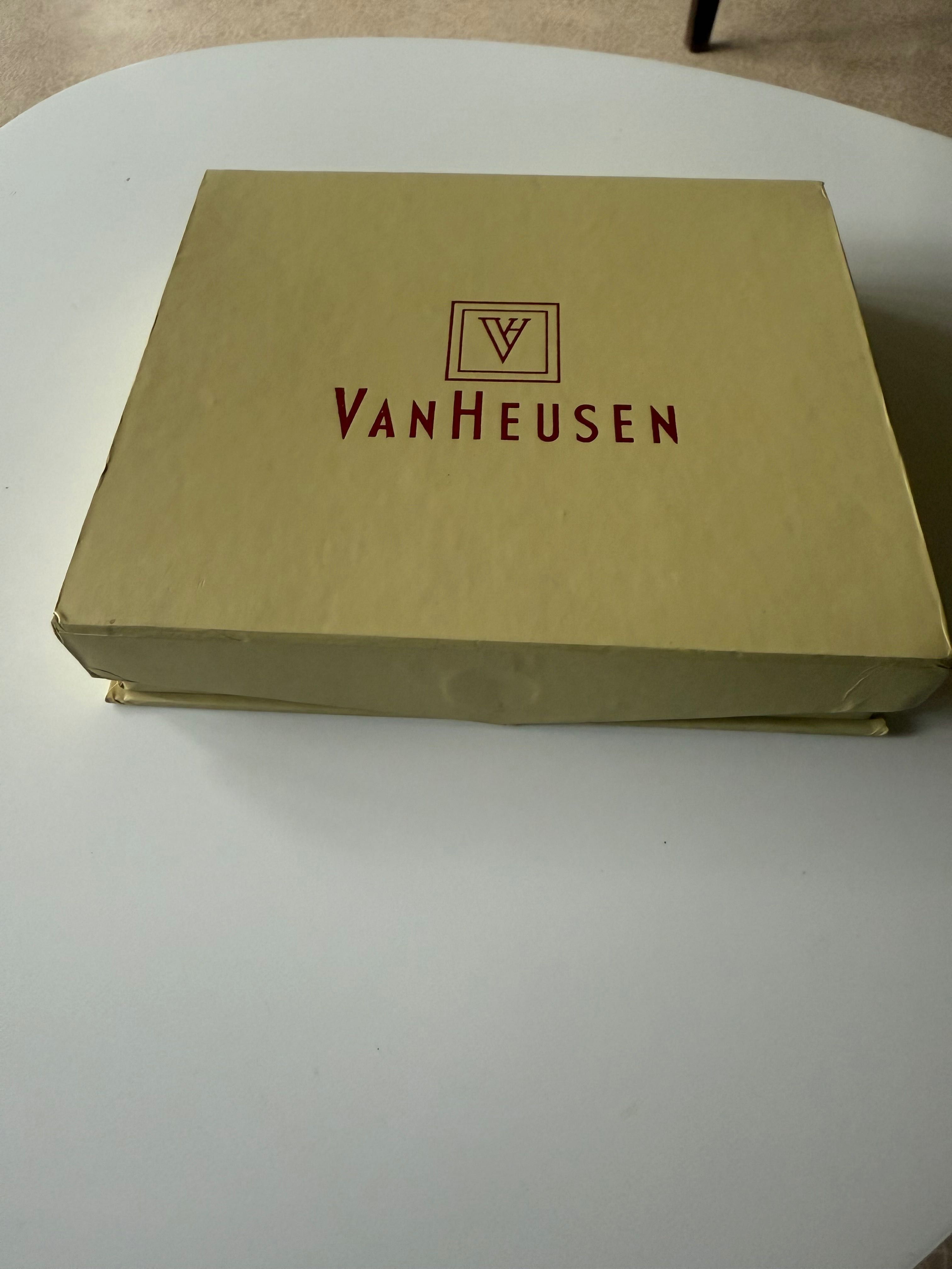 Портфейли ShagWear,Van Heusen