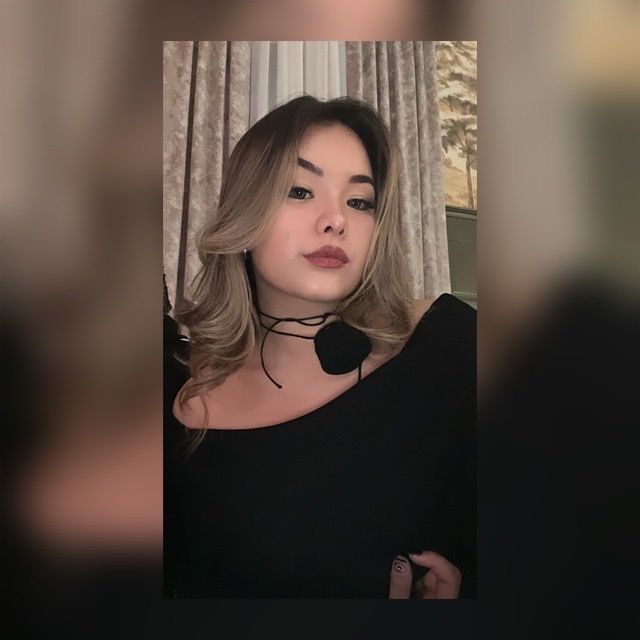 Продаеться платья и кофта