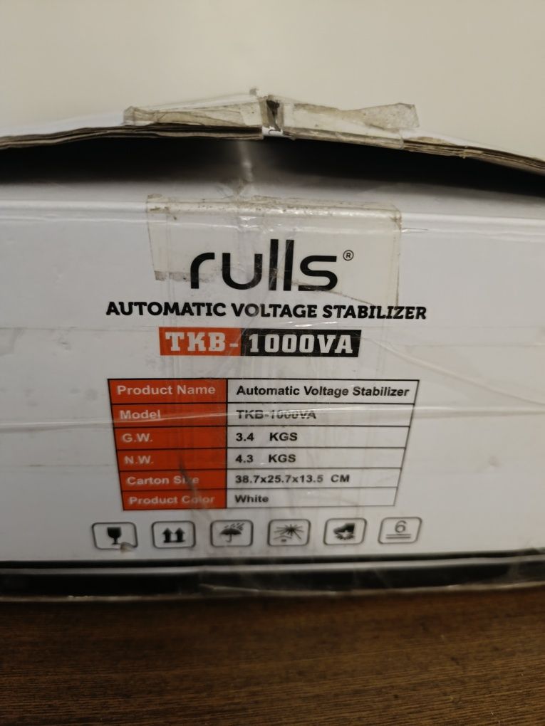 Продам стабилизатор rulls 1000va