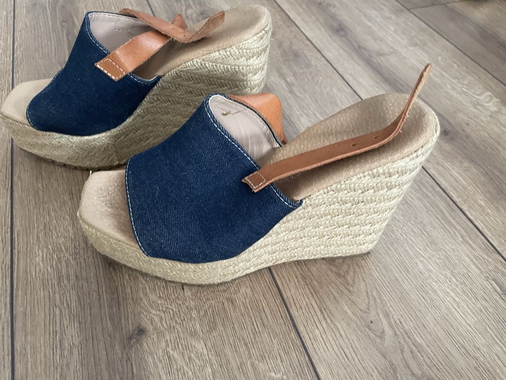 Сандали Calvin Klein, Steve Madden и др. 39 ноемр
