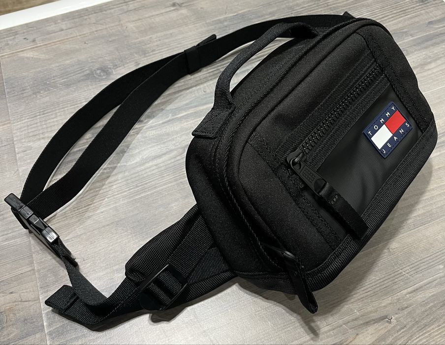 Мъжка чанта за кръста Tommy Jeans