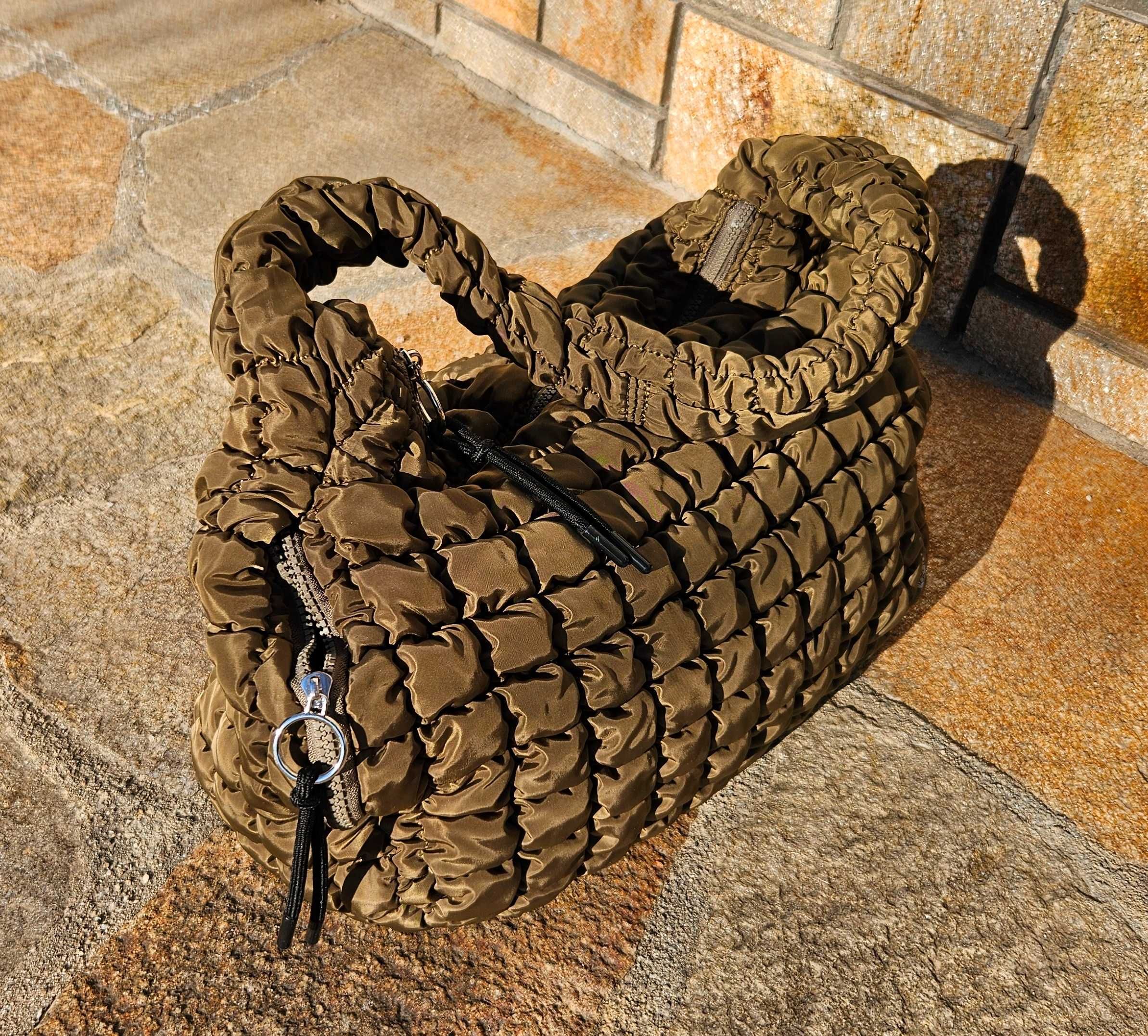 Дамска чанта, цвят маслинен