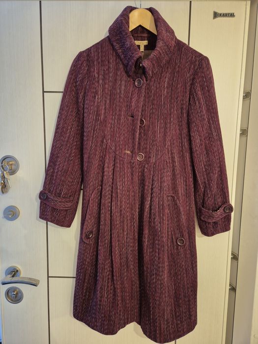 Дамско зимно палто Capasca 100% вълна