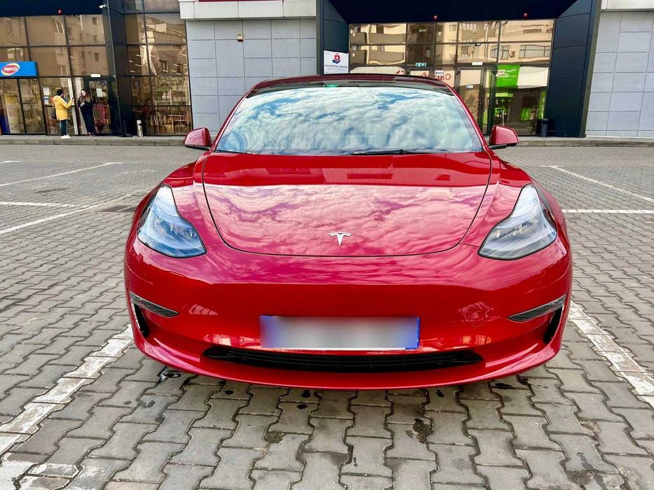 Tesla Model 3 Long Range 4X4 TVA deductibil