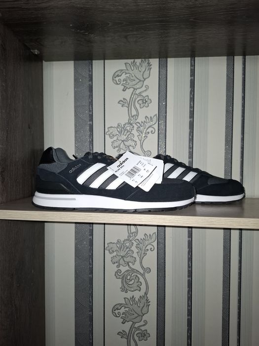 Красотки Adidas осень