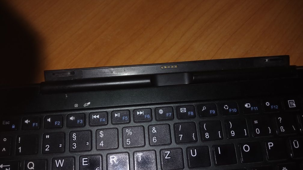 Tastatura TrekStor Surftab W1