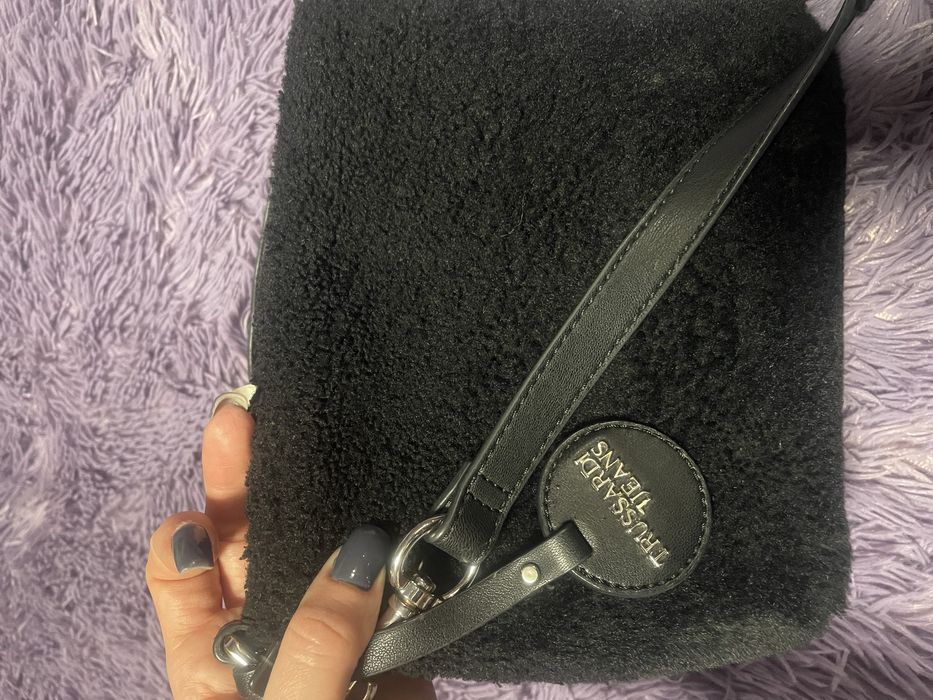 Armani Exchange дамска чанта trussardi jeans