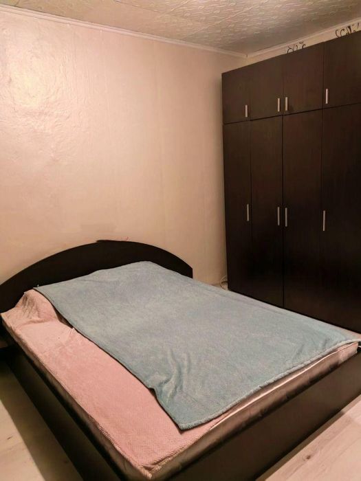 Тристаен апартамент под наем в ж.к. Света троица, 2213696