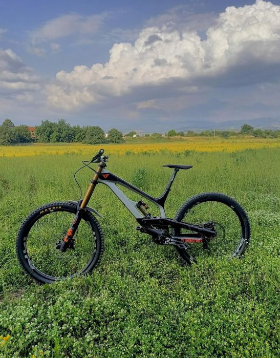 Yt tues cf pro race mob edition 2018 XL