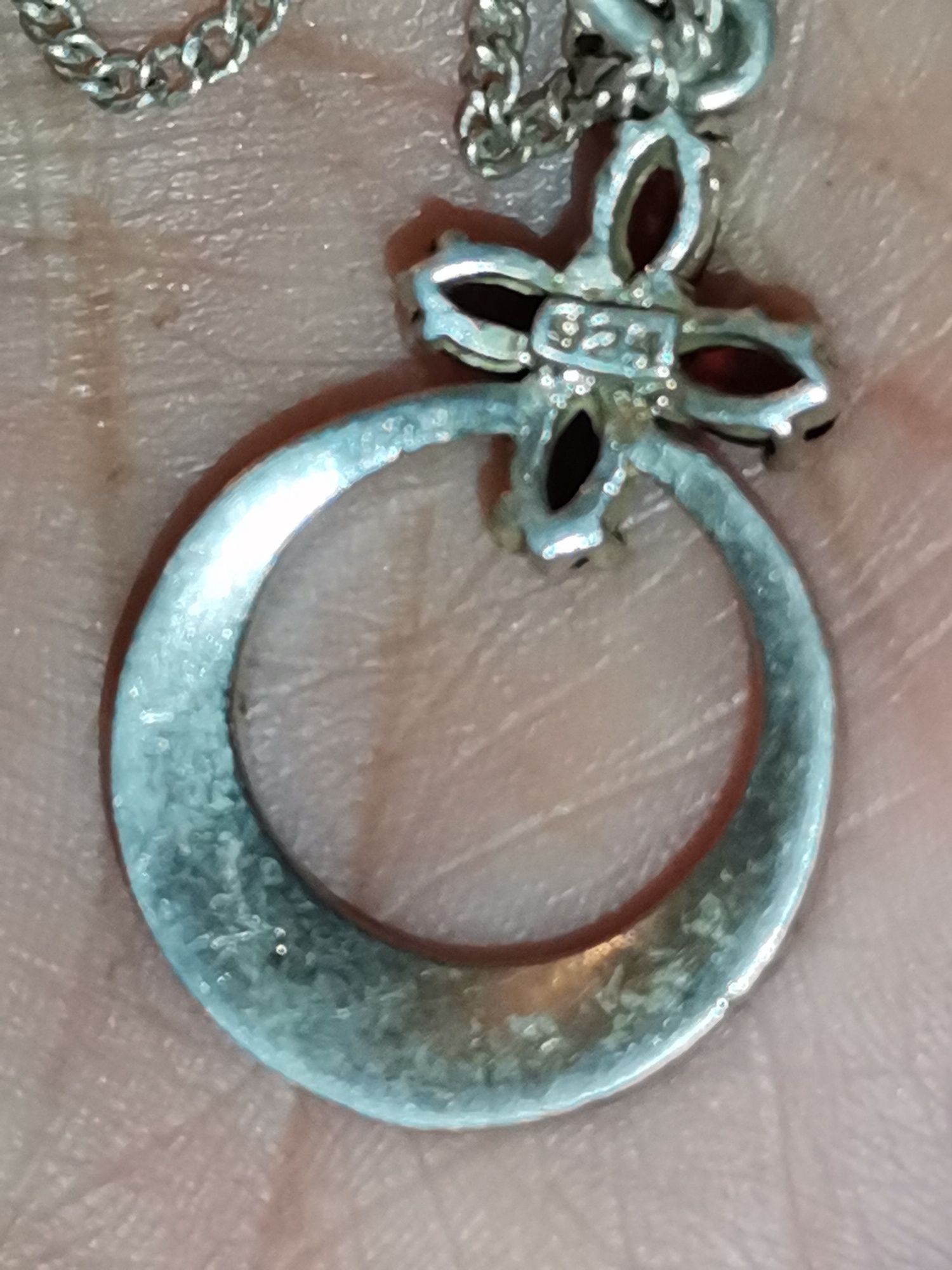 argint masiv 925  inel si pandant cruce cu granat natural si marcasite