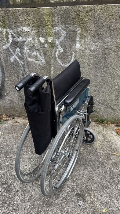 Scaun rotile mobiclinic pliabil handicap fotoliu rulant carucior