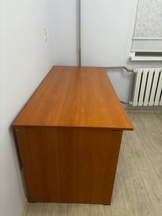 Продам письменный стол
