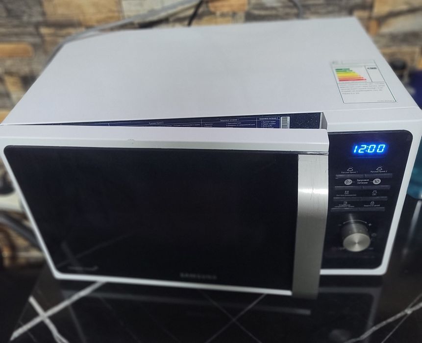 Почти не использвали корейская микроволновая печь Samsung bioceramik