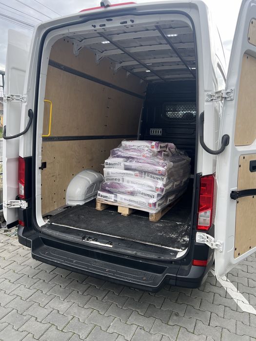 Închiriez  DUBE.3,5 T/Servici de Transport marfa