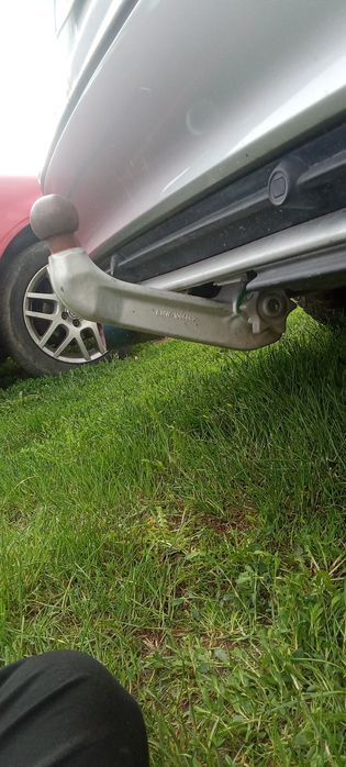 Vând  sau schimb cârlig detașabil BMW e46