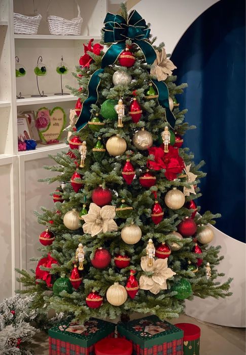 Brad nins Kingston Flocked & Premium Frozen cu aspect inghetat