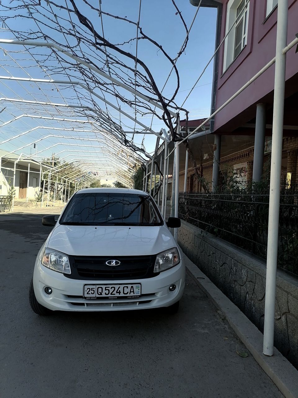 Lada Granta lux 2 pod