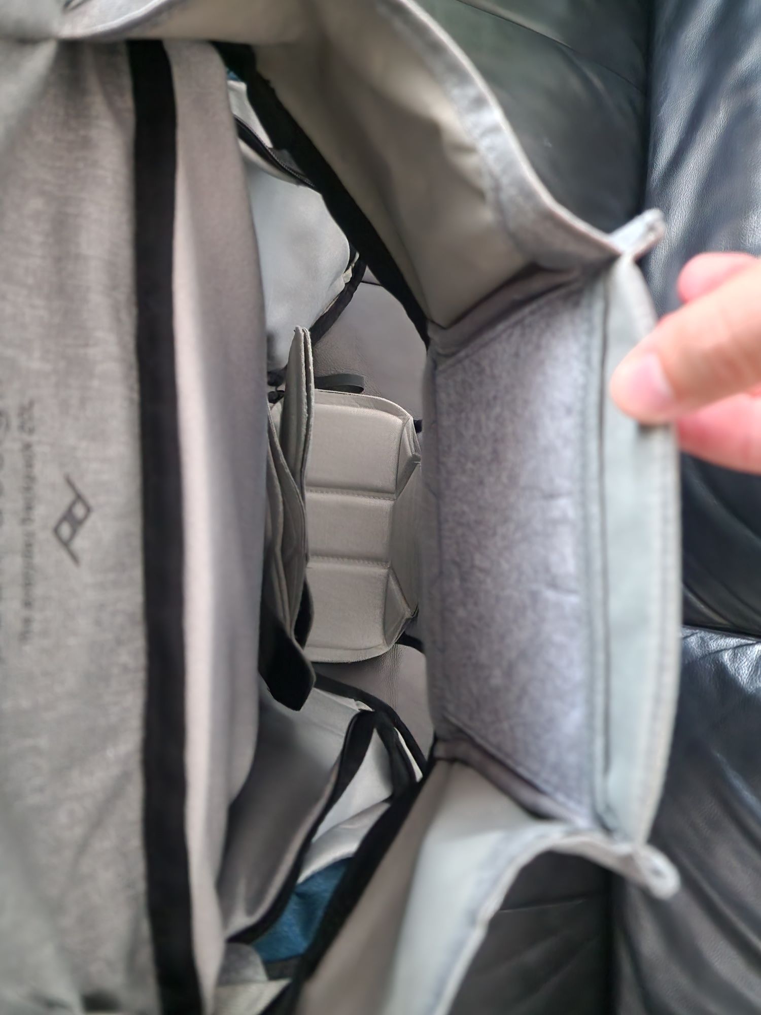 Rucsac foto Peak design everyday backpack 20L gray