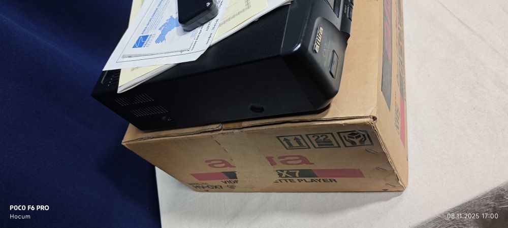 Видеоплеер Aiwa . Почти новый. Посмотрели пару кассет и убрали