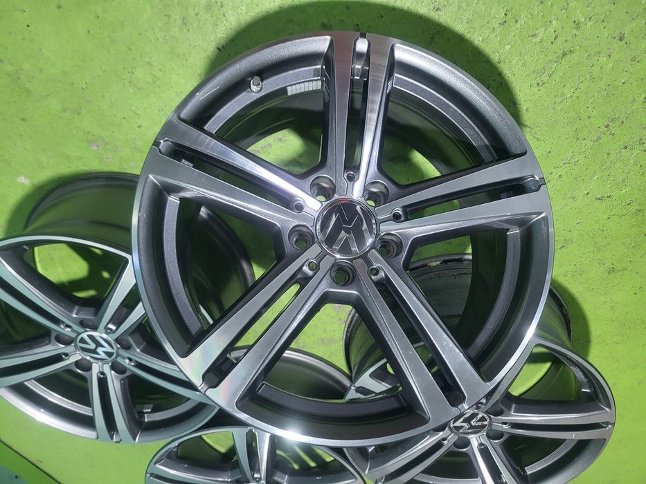 18 5x112 Vw Passat Tiguan Touran Caddy лети джанти 5х112