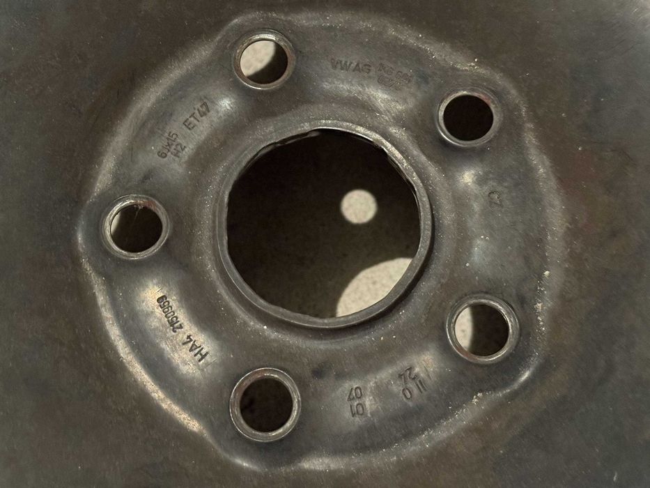 Продавам 4 бр железни джанти 6Jx15 с гуми 195/65/15