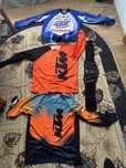 Vand echipament cross , enduro