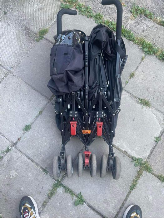 Лятна количка за близнаци mclaren