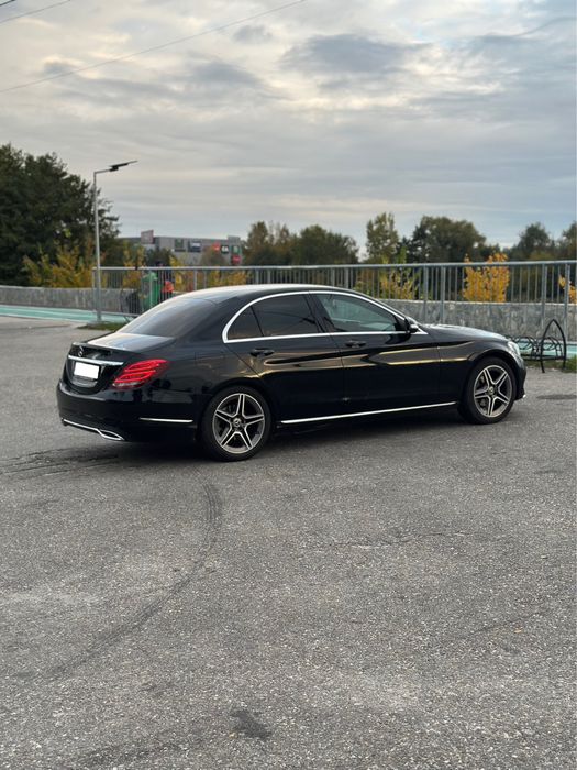 Mercedes-benz C200 AMG C class w205