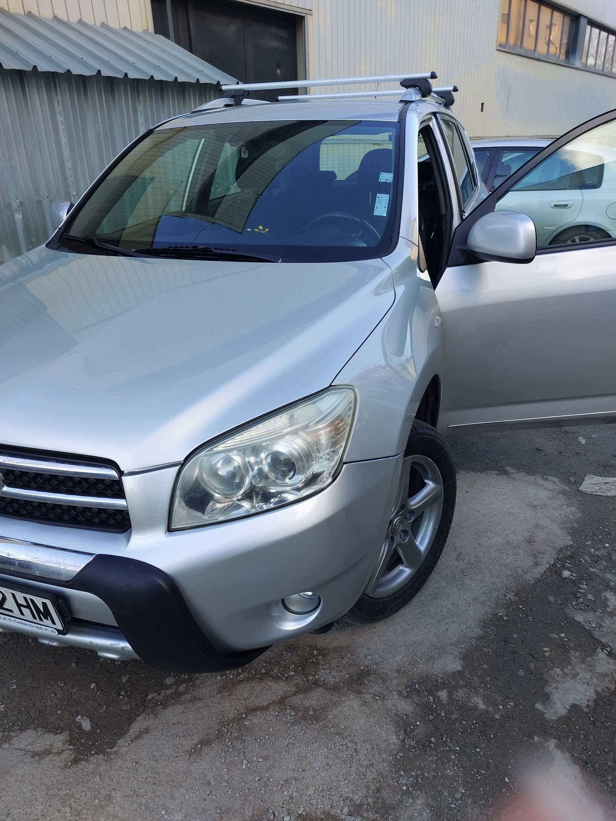 Тойота RAV 4 газ/бензин