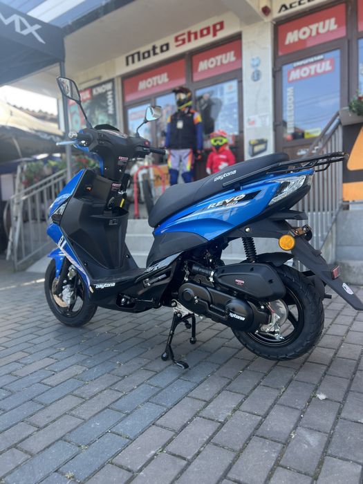Scuter Revo 50 Daytona fara permis