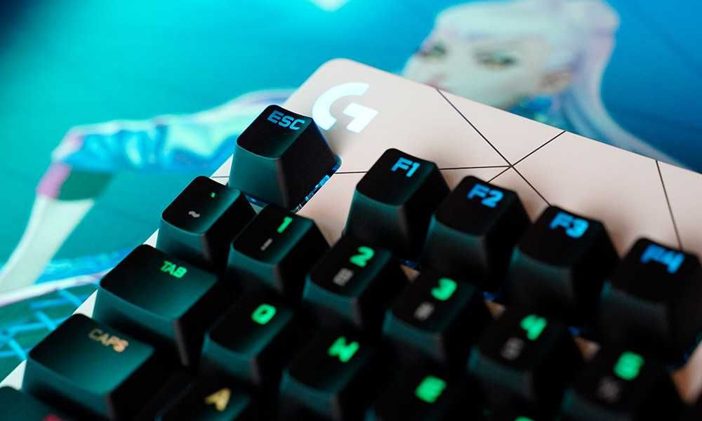 Tastatura Mecanica Logitech G PRO K/DA Gaming Keyboard